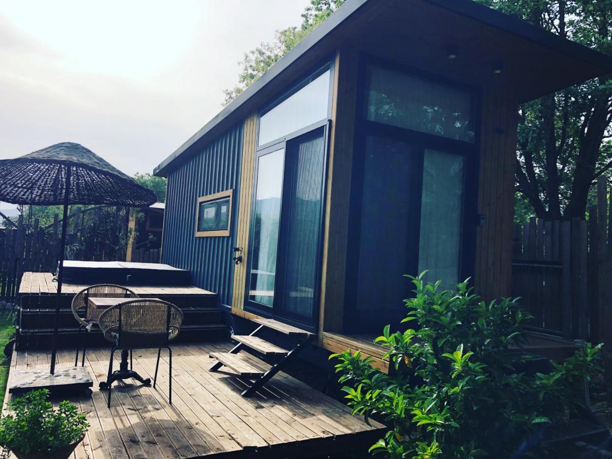 Tiny House Kayakoey Kumquat Hotell Exteriör bild